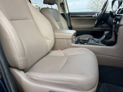 Used 2023 Lexus GX 460 Premium w/ Premium Plus Package image 29