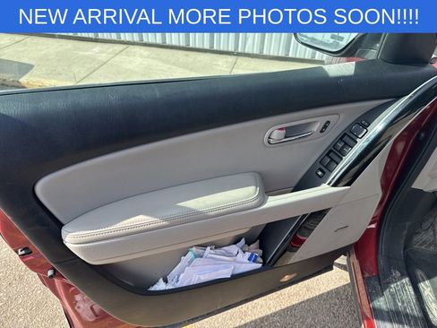 Used 2012 MAZDA CX-9 Touring w/ Moonroof & Bose Audio Pkg image 9