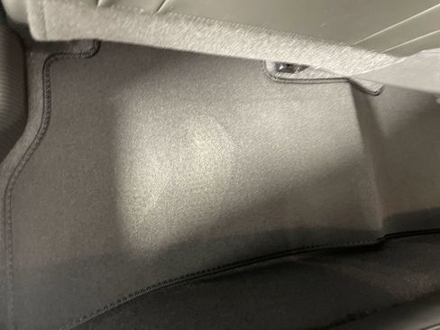 Used 2025 Buick Envista Preferred image 35