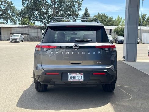 Used 2022 Nissan Pathfinder SV w/ Cargo Package FWD image 4