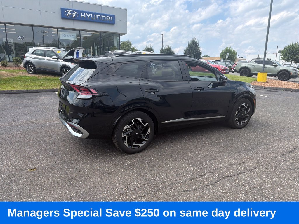Used 2024 Kia Sportage SX FWD image 4