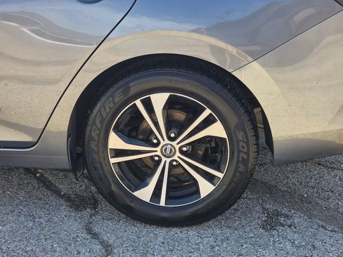 Used 2020 Nissan Sentra SV FWD image 13