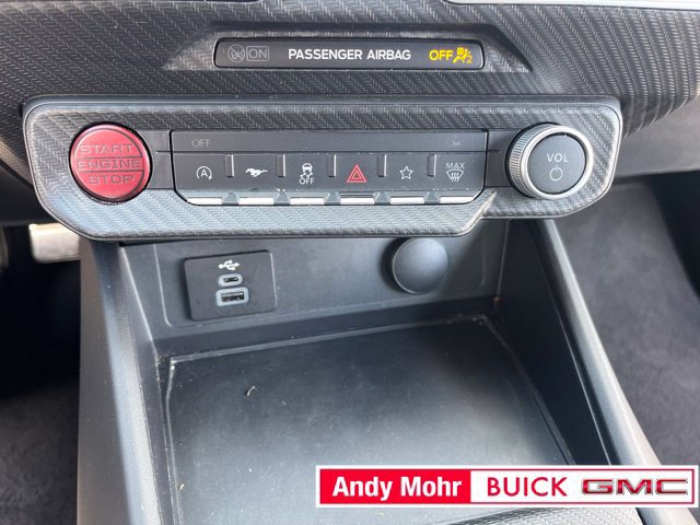 Used 2025 Ford Mustang Premium RWD image 26