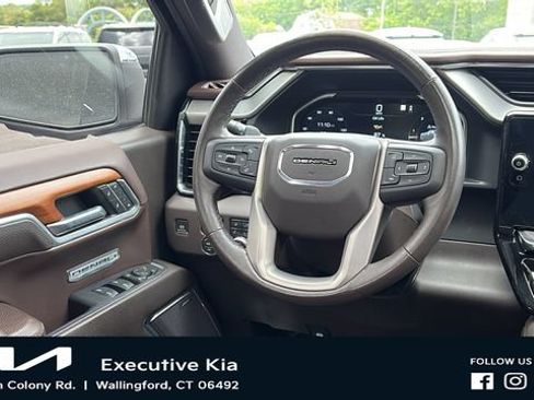 Used 2022 GMC Sierra 1500 Denali w/ Denali Reserve Package AWD/4WD image 28