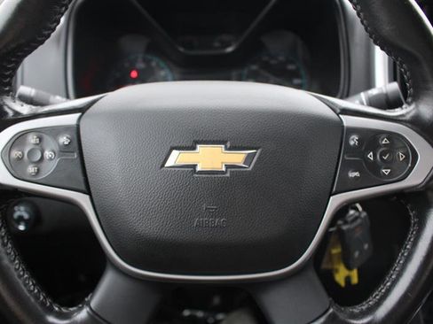 Used 2022 Chevrolet Colorado LT w/ Fleet Safety Package image 14