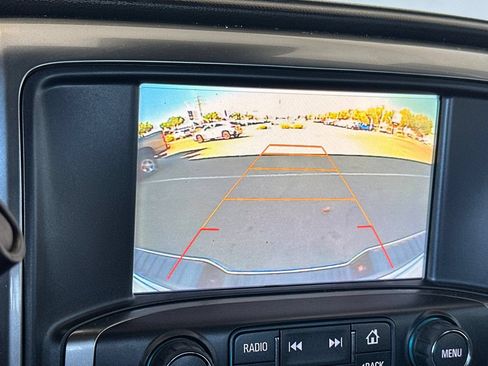 Used 2017 Chevrolet Silverado 1500 LTZ Z71 w/ Redline Edition AWD/4WD image 18
