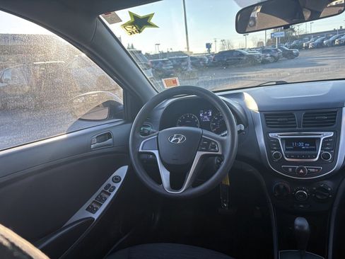 Used 2016 Hyundai Accent SE image 20