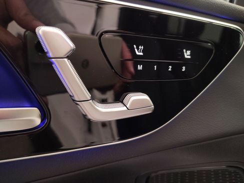 New 2026 Mercedes-Benz GLC 300 image 18