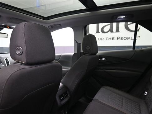 Used 2024 Chevrolet Equinox LT image 24