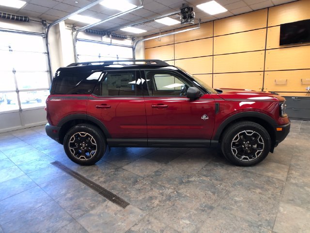 New 2026 Ford Bronco Sport Outer Banks w/ Outer Banks Tech Package+ AWD/4WD image 8