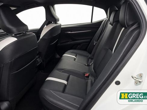Used 2025 Toyota Camry SE FWD image 15