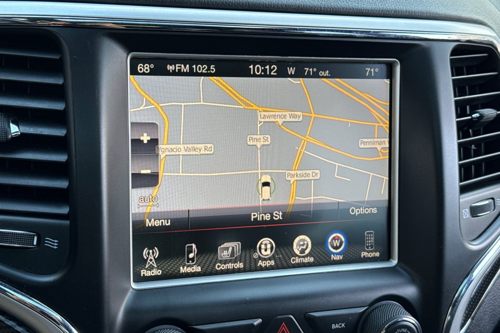 Used 2015 Jeep Grand Cherokee SRT w/ Trailer Tow Group IV AWD/4WD image 20