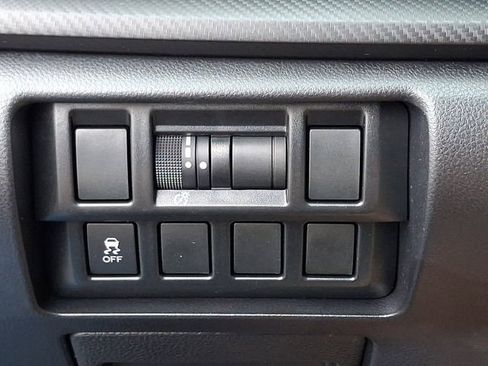 Used 2020 Subaru Impreza Premium image 23