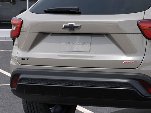 New 2026 Chevrolet Trax RS w/ Driver Confidence Package image 14