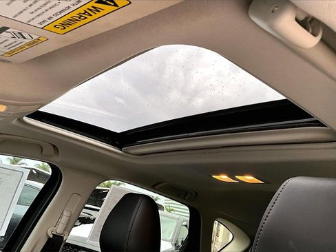 Used 2019 MAZDA CX-5 Touring image 12