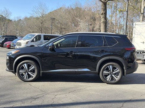 Certified 2023 Nissan Rogue SL w/ SL Premium Package image 2