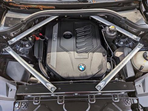 Used 2019 BMW X5 xDrive40i w/ Executive Package image 25