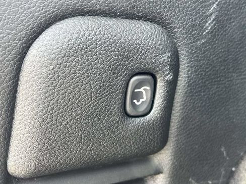 Used 2018 Jeep Grand Cherokee Limited AWD/4WD image 21