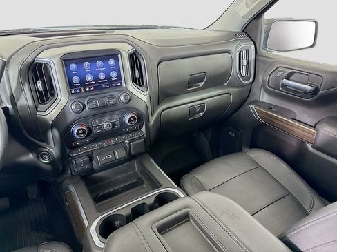 Used 2021 Chevrolet Silverado 1500 LT Trail Boss w/ Convenience Package II image 22