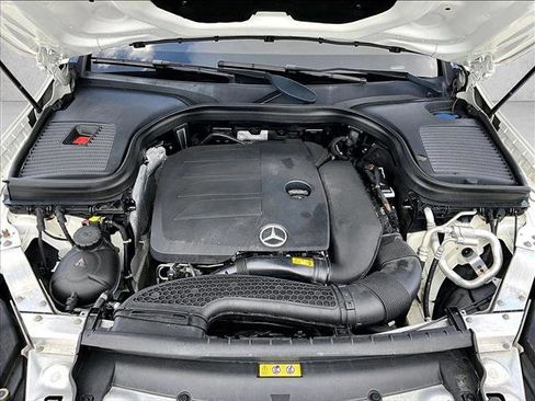 Certified 2021 Mercedes-Benz GLC 300 image 11