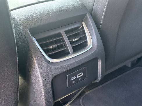 Used 2026 Chevrolet Blazer LT FWD image 22