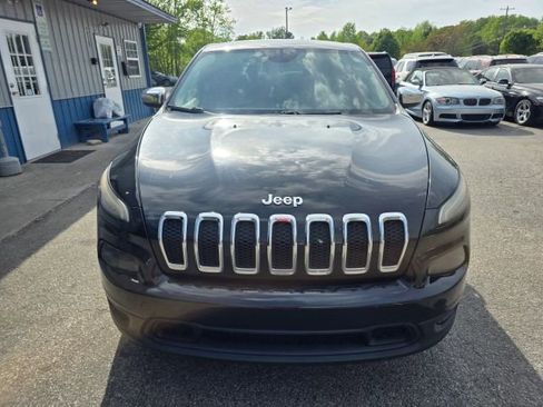 Used 2014 Jeep Cherokee Sport image 2