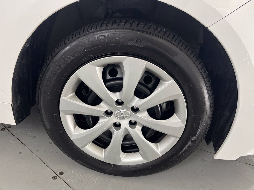 Used 2026 Toyota Corolla LE FWD image 16
