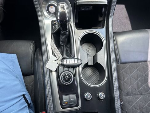 Used 2016 Nissan Maxima SR image 9