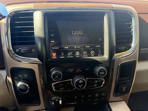 Used 2017 RAM 3500 Laramie Longhorn AWD/4WD image 19