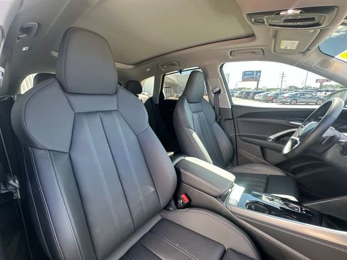 Used 2025 Audi Q5 Premium Plus image 29