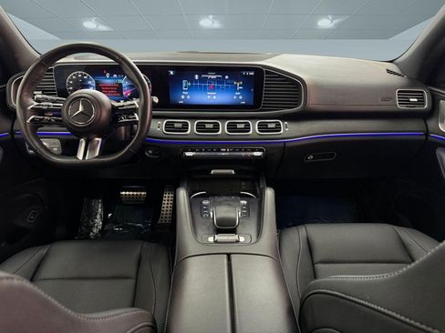 Used 2025 Mercedes-Benz GLS 450 4MATIC w/ AMG Line Exterior image 14