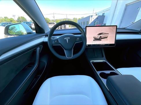 Used 2023 Tesla Model 3 Standard Range RWD image 13