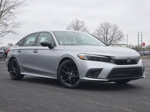 Certified 2023 Honda Civic Sport image 2