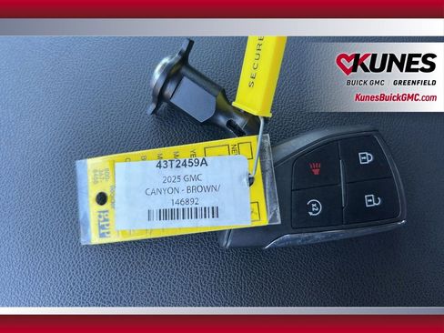 Used 2025 GMC Canyon Elevation w/ Convenience Package AWD/4WD image 39