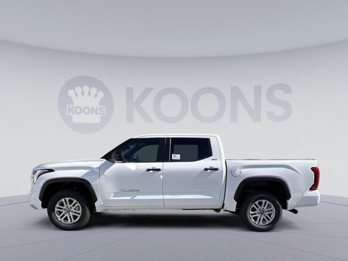 New 2025 Toyota Tundra SR5 image 2