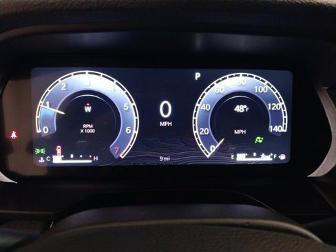 New 2025 Jeep Grand Cherokee Altitude image 14