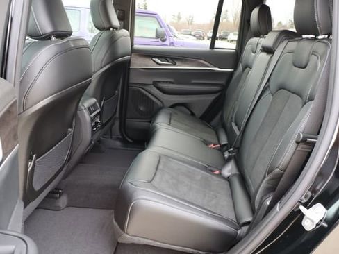New 2026 Jeep Grand Cherokee Altitude AWD/4WD image 41