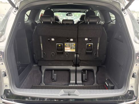 New 2026 Toyota Sienna XSE FWD image 22