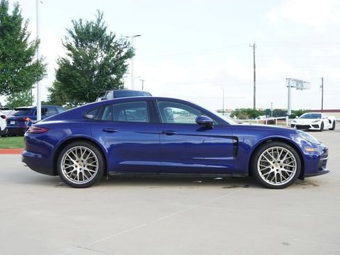 Used 2020 Porsche Panamera 4 AWD/4WD image 10