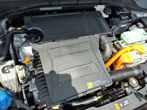 Used 2020 Kia Niro EX Premium FWD image 13