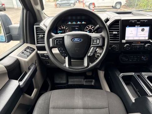 Used 2019 Ford F150 XL w/ Equipment Group 101A Mid AWD/4WD image 18