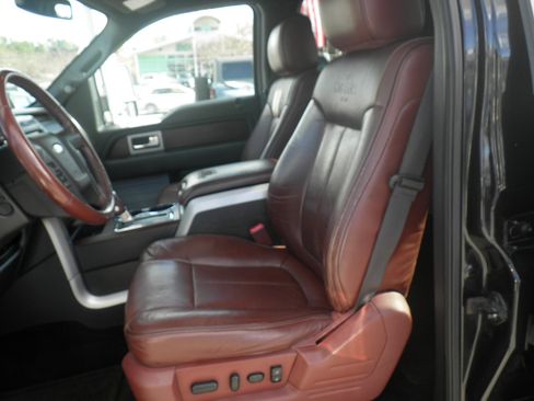 Used 2014 Ford F150 King Ranch w/ King Ranch Luxury Package image 15
