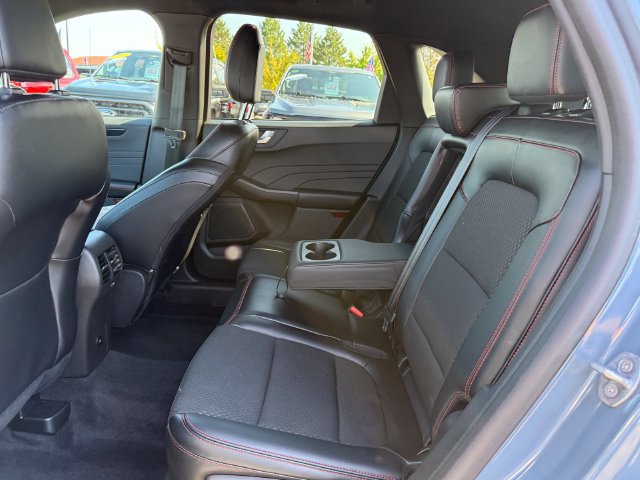 Certified 2023 Ford Escape ST-Line w/ Tech Pack #1 AWD/4WD image 9