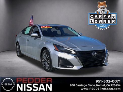 Used 2023 Nissan Altima 2.5 SV image 1