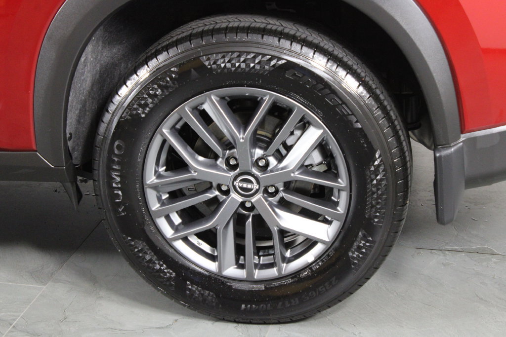 Certified 2026 Nissan Rogue S FWD image 15
