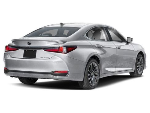 New 2025 Lexus ES 300h w/ Luxury Package image 2