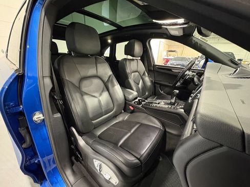 Used 2017 Porsche Macan S AWD/4WD image 52