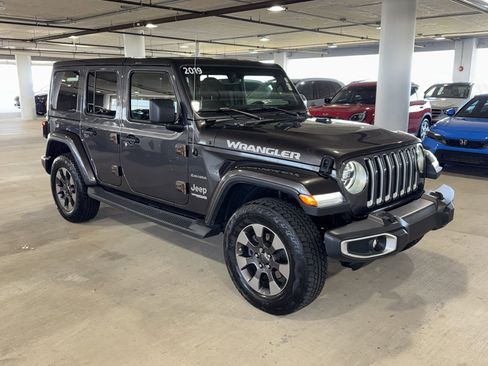 Used 2019 Jeep Wrangler Unlimited Sahara image 1