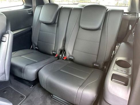 Certified 2025 Mercedes-Benz GLS 450 4MATIC image 21