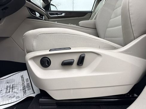 New 2026 Volkswagen Atlas SEL image 26